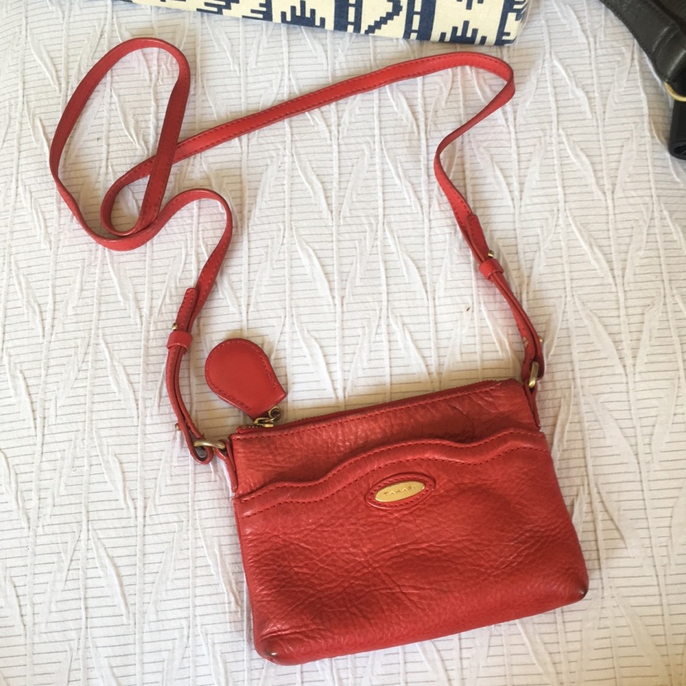 Tahari handbag